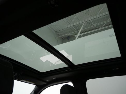 Used 2022 RAM 1500 Big Horn image 4