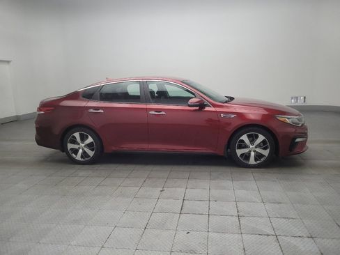 Used 2020 Kia Optima S FWD image 11