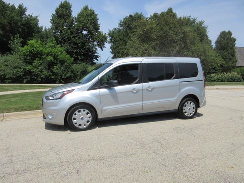 Used 2022 Ford Transit Connect XLT FWD image 29