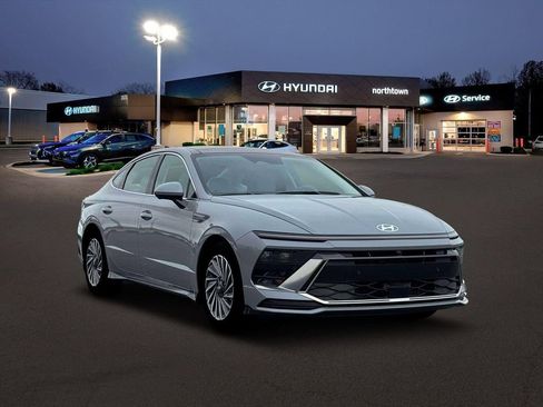 New 2026 Hyundai Sonata Limited image 11