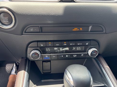 Certified 2024 MAZDA CX-5 Signature AWD/4WD image 11