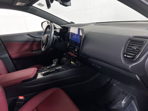 Used 2022 Lexus NX 350 image 28
