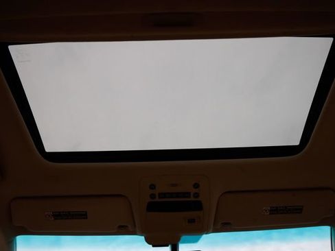 Used 2011 Lexus GS 450h w/ Preferred Accessory Package image 23