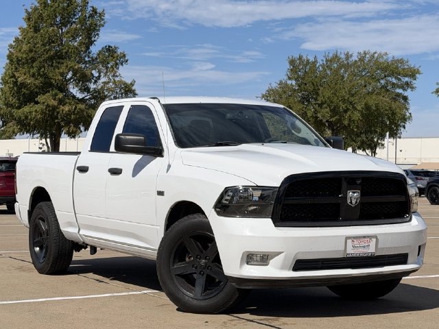 Used 2012 RAM 1500 Express RWD image 2