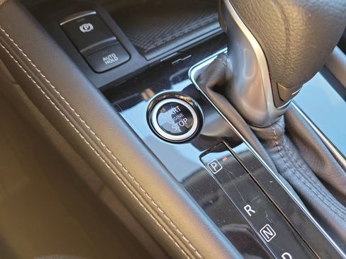 Used 2023 Nissan Kicks SV image 35