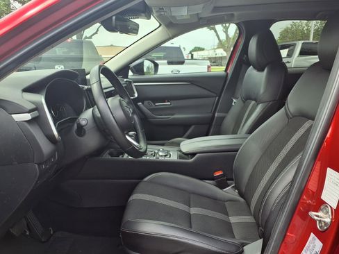 Used 2025 MAZDA CX-50 AWD 2.5 S w/ Premium Package image 17