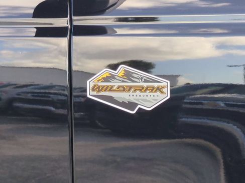 Used 2024 Ford Bronco Wildtrak AWD/4WD image 13