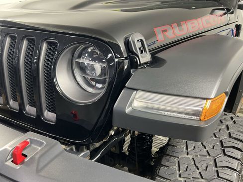 Used 2018 Jeep Wrangler Unlimited Rubicon AWD/4WD image 33