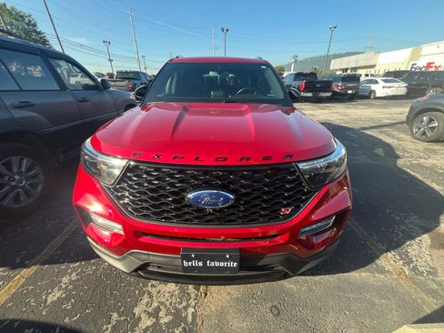 Used 2020 Ford Explorer ST w/ ST High-Performance Pack AWD/4WD image 2