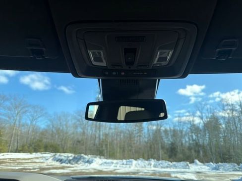 Certified 2024 GMC Sierra 1500 SLT w/ SLT Premium Plus Package image 32