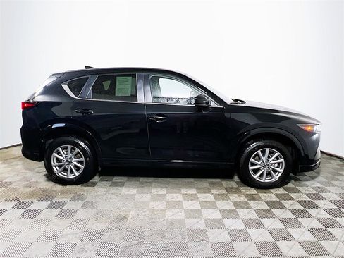Used 2025 MAZDA CX-5 AWD 2.5 S w/ Select Package image 8