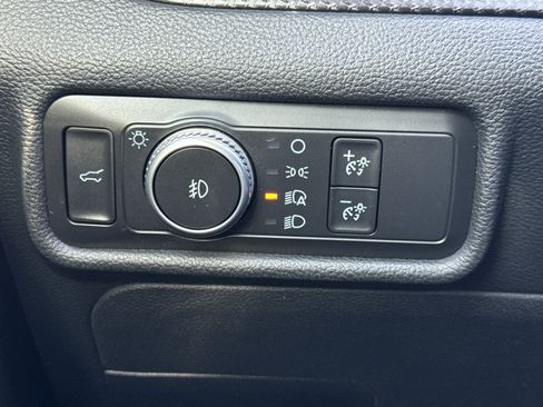 Used 2020 Ford Explorer ST w/ ST Street Pack image 20