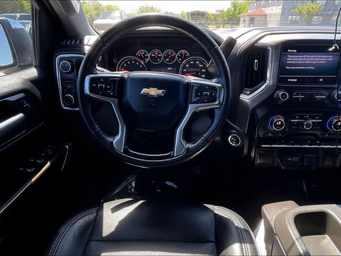 Used 2020 Chevrolet Silverado 1500 LT w/ Texas Edition image 6