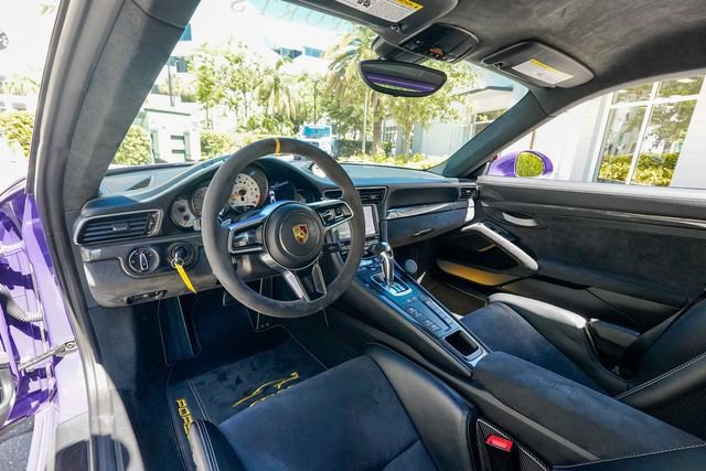 Used 2016 Porsche 911 GT3 RS RWD image 3