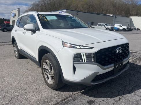 Used 2023 Hyundai Santa Fe SEL image 3