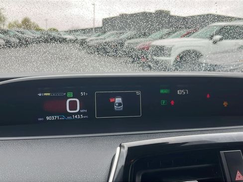 Used 2020 Toyota Prius Prime LE FWD image 14