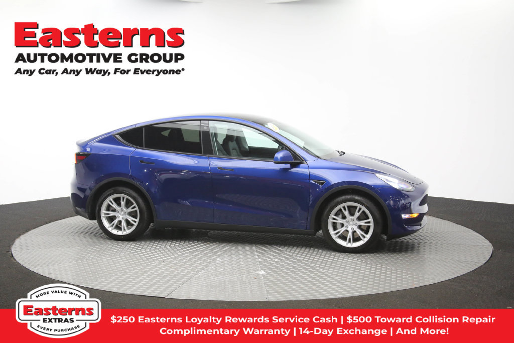 Used 2021 Tesla Model Y Long Range AWD/4WD image 44
