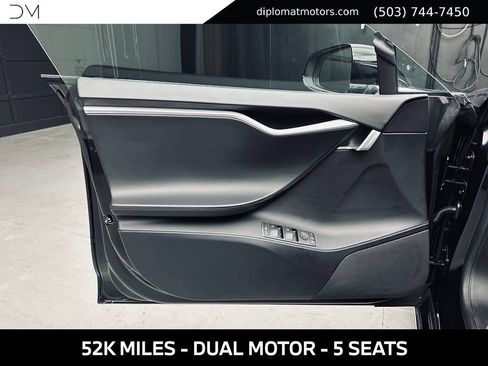 Used 2016 Tesla Model S 60D AWD/4WD image 25