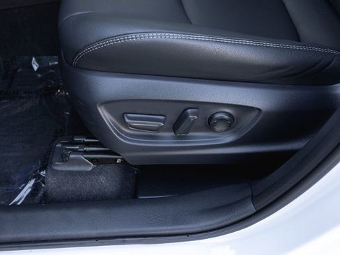 Certified 2024 Toyota Corolla Cross XLE w/ Convenience Package image 13