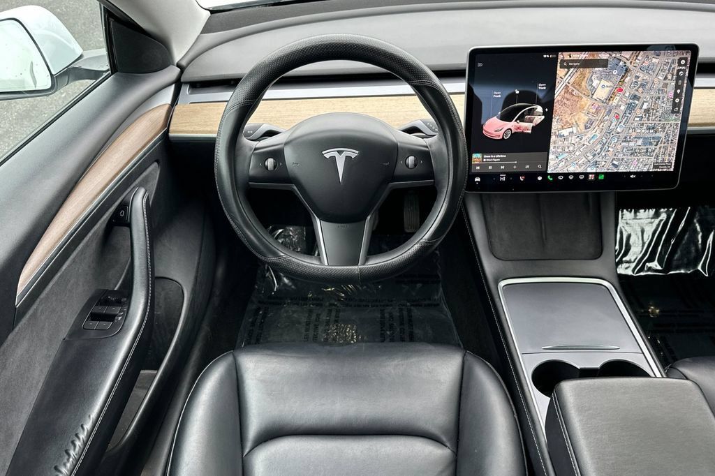 Used 2022 Tesla Model 3 Long Range AWD/4WD image 14