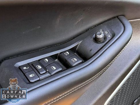 Used 2024 Jeep Grand Cherokee Limited 4xe image 21