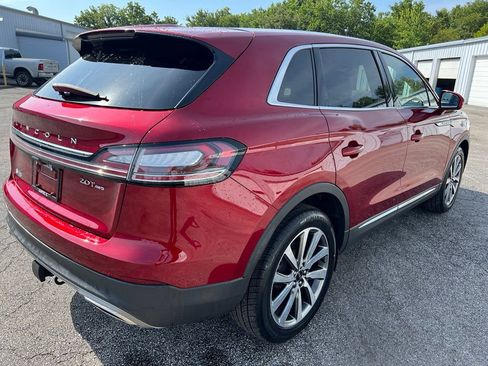 Used 2019 Lincoln Nautilus Select AWD/4WD image 7