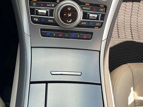 Used 2018 Lincoln MKZ Reserve FWD image 13