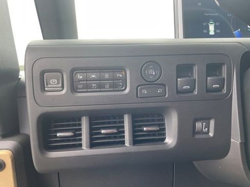 New 2025 Chevrolet Brightdrop 400 w/ Battery Pack, Max Range image 9