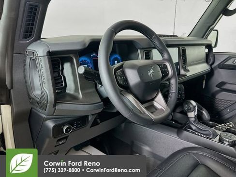 New 2026 Ford Bronco Badlands image 9