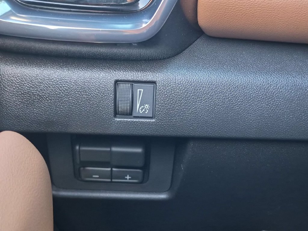 New 2026 GMC Canyon AT4 w/ AT4 Premium Package AWD/4WD image 17