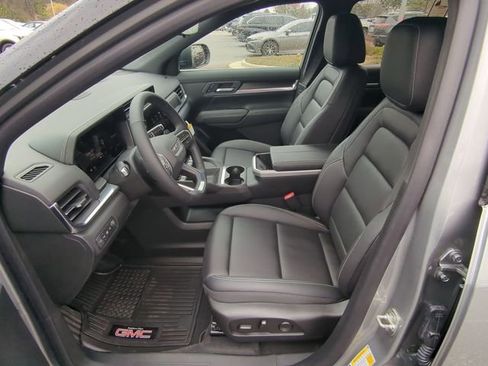 New 2026 GMC Terrain Elevation w/ Elevation Premium Package image 18