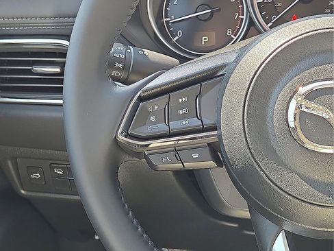 New 2025 MAZDA CX-5 AWD 2.5 S w/ Preferred Package image 17