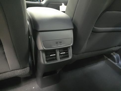 New 2026 Chevrolet Equinox LT image 21