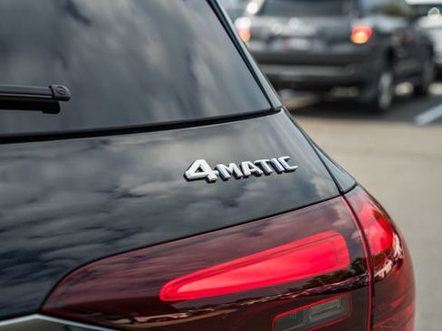 Certified 2024 Mercedes-Benz GLE 450e 4MATIC image 8
