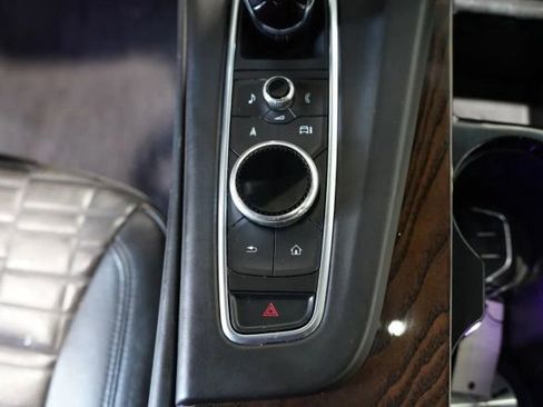 Used 2021 Cadillac Escalade Sport Platinum RWD image 41