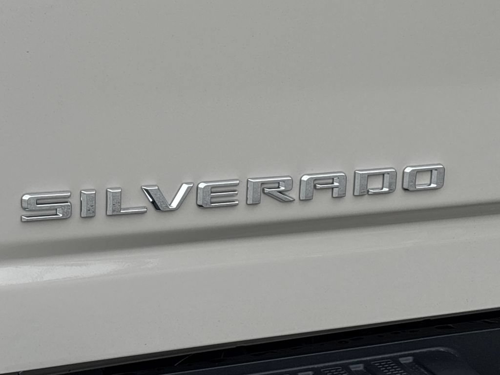 New 2026 Chevrolet Silverado 2500 Custom w/ Custom Value Package AWD/4WD image 32