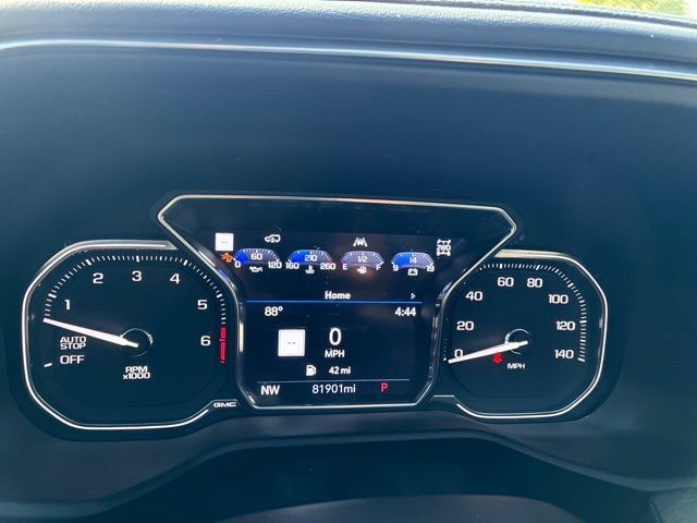 Used 2021 GMC Yukon Denali w/ Denali Ultimate Package AWD/4WD image 32