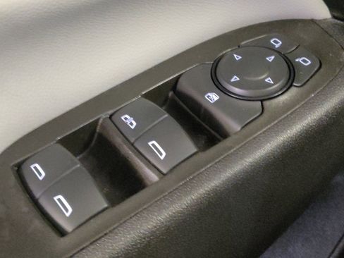 Used 2024 Chevrolet Equinox LS w/ LS Convenience Package FWD image 27