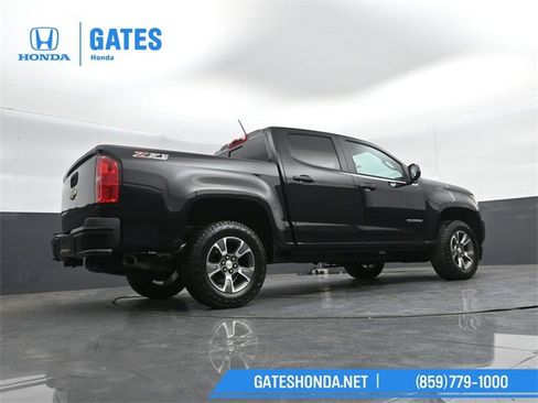 Used 2017 Chevrolet Colorado Z71 image 39