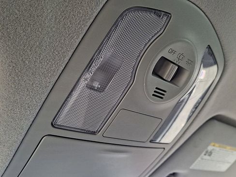 Used 2017 Toyota Prius V Two image 28