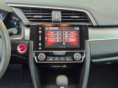 Used 2018 Honda Civic EX image 16