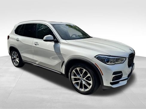 Used 2023 BMW X5 xDrive40i w/ Executive Package AWD/4WD image 10