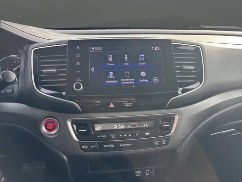 Certified 2023 Honda Ridgeline Sport image 7