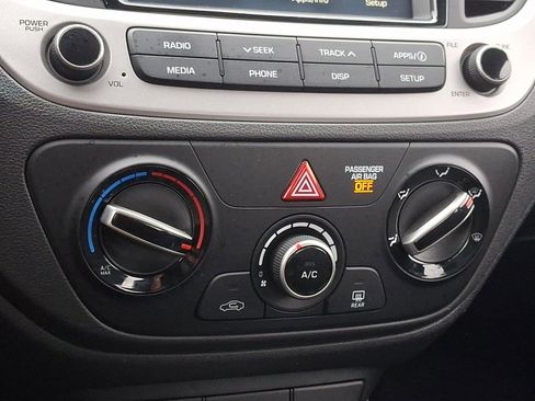 Used 2020 Hyundai Accent SEL image 16