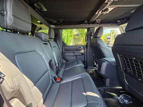 New 2025 Ford Bronco Badlands AWD/4WD image 26
