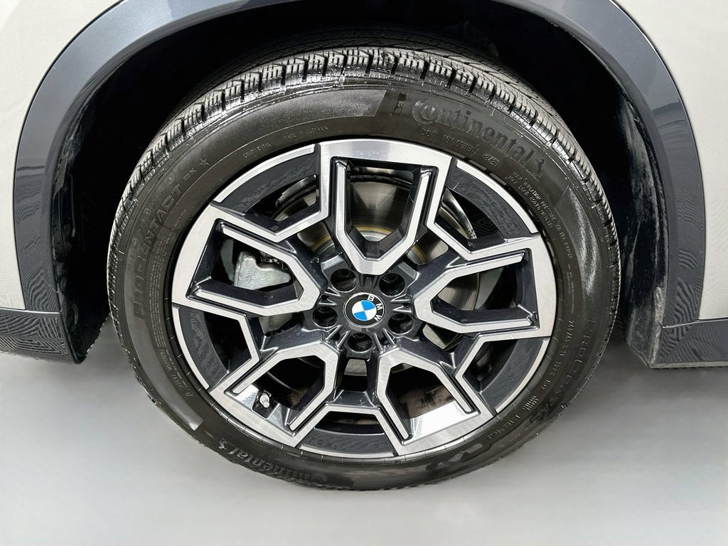 Certified 2024 BMW X1 xDrive28i w/ Convenience Package AWD/4WD image 30