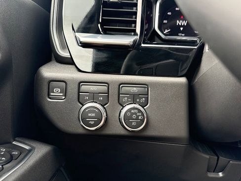 Used 2025 GMC Sierra 1500 Elevation AWD/4WD image 25