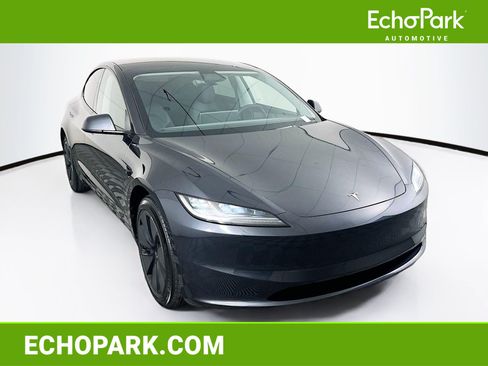 Used 2025 Tesla Model 3 Long Range RWD image 1