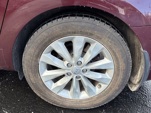 Used 2016 Kia Sedona EX image 17