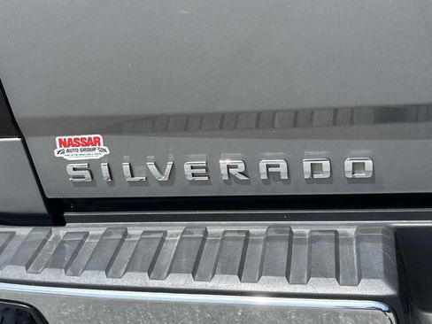 Used 2017 Chevrolet Silverado 1500 LT w/ All Star Edition AWD/4WD image 8